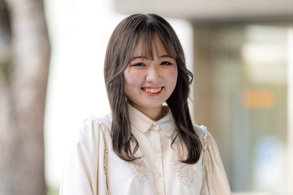 角田 唯